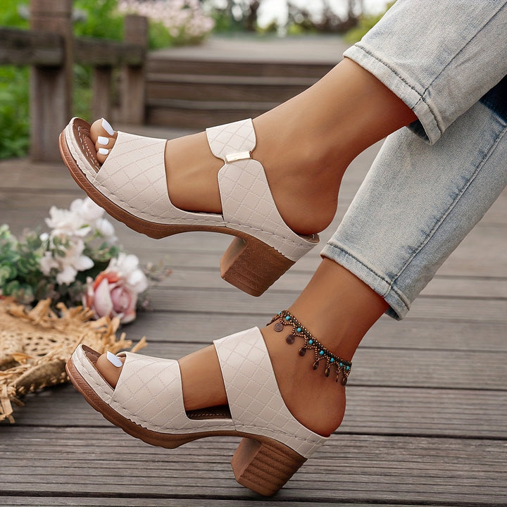 Venezia | Classic Elegance, All-Day Comfort