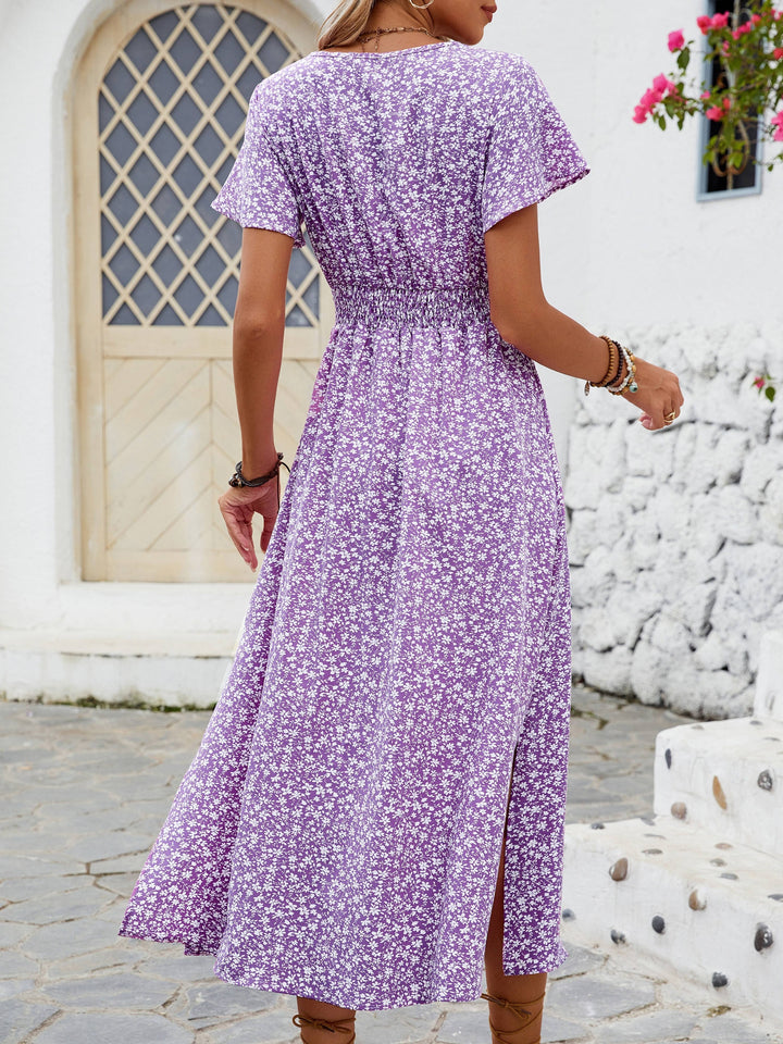 Gina - A Floral Elegance