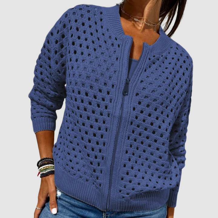 Auriane – Chic Refinement